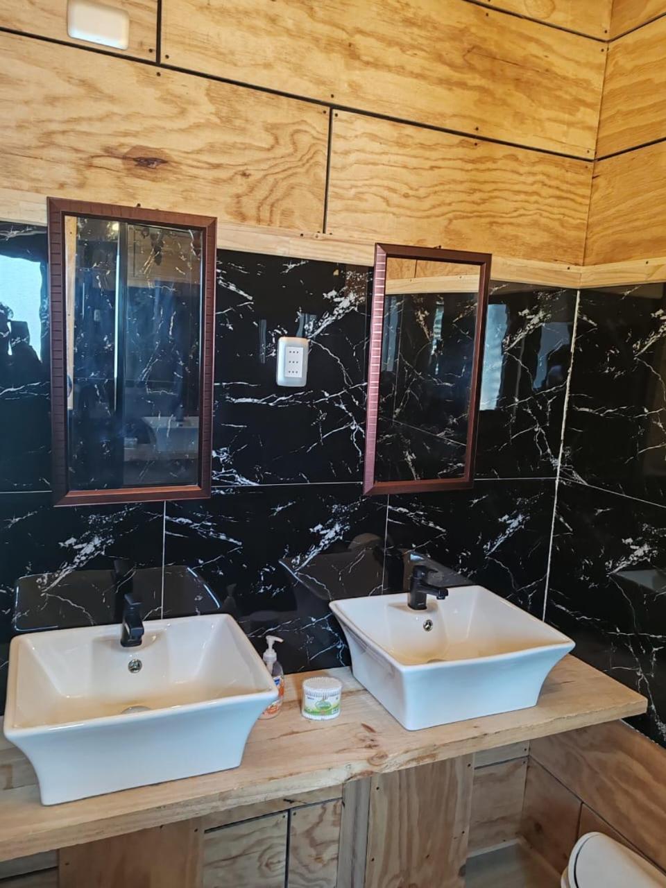 פורטו נטאלס Cabana "Sur Patagonico" מראה חיצוני תמונה